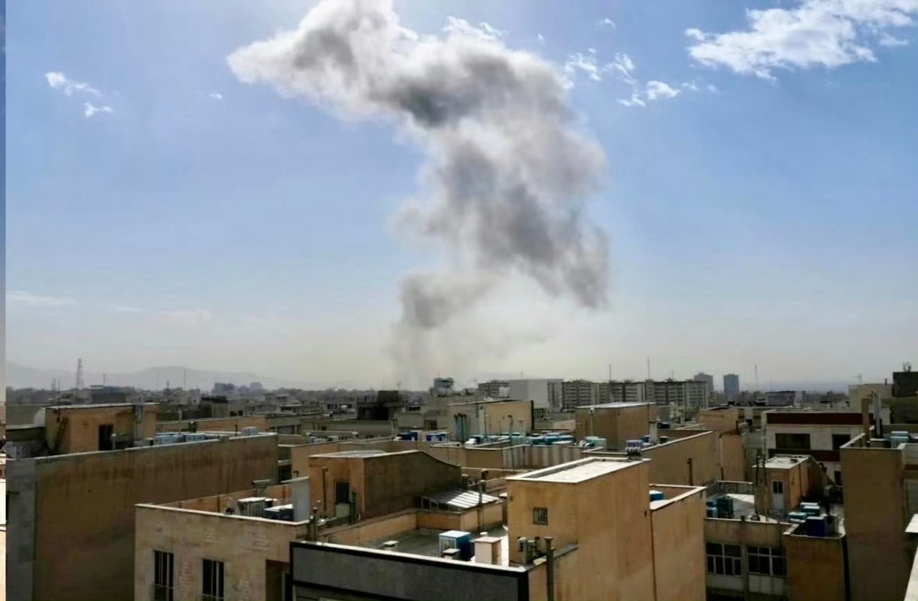 以色列宣布袭击伊朗最惨的还是平民老百姓们了 