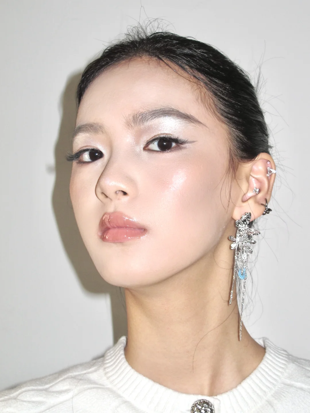 这是哪个女明星拍的杂志封面？