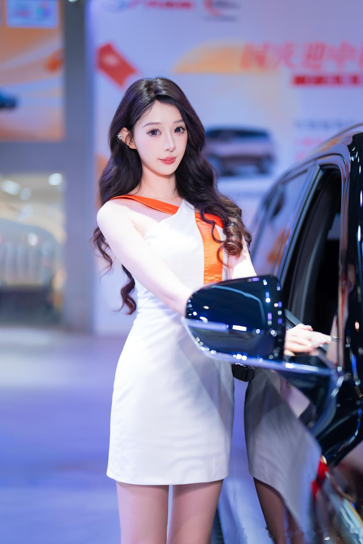 聆听猎人的车展日记猎人在东莞车展猎人与车展 2025 国庆东莞车展想把图片带回家