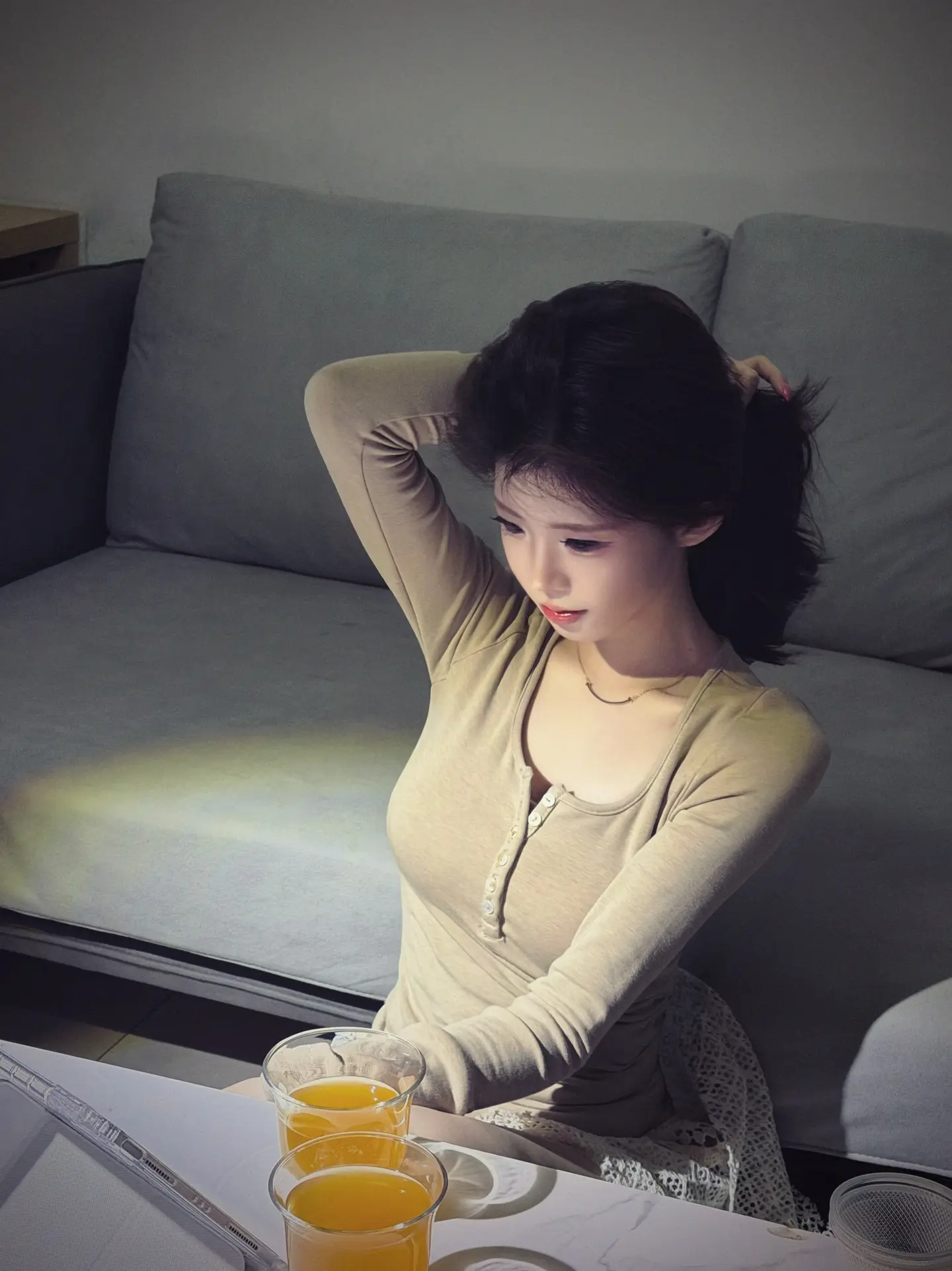 我知这世界本如露水般短暂 然而然而。