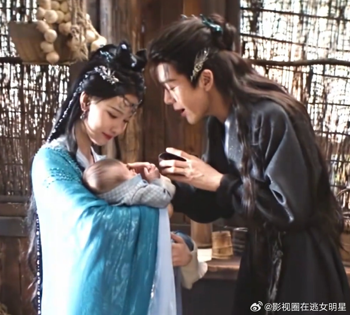 曾舜晞养你老己曾舜晞陈都灵父母爱情曾舜晞和陈都灵在《月鳞绮纪》副本里演起了父母爱