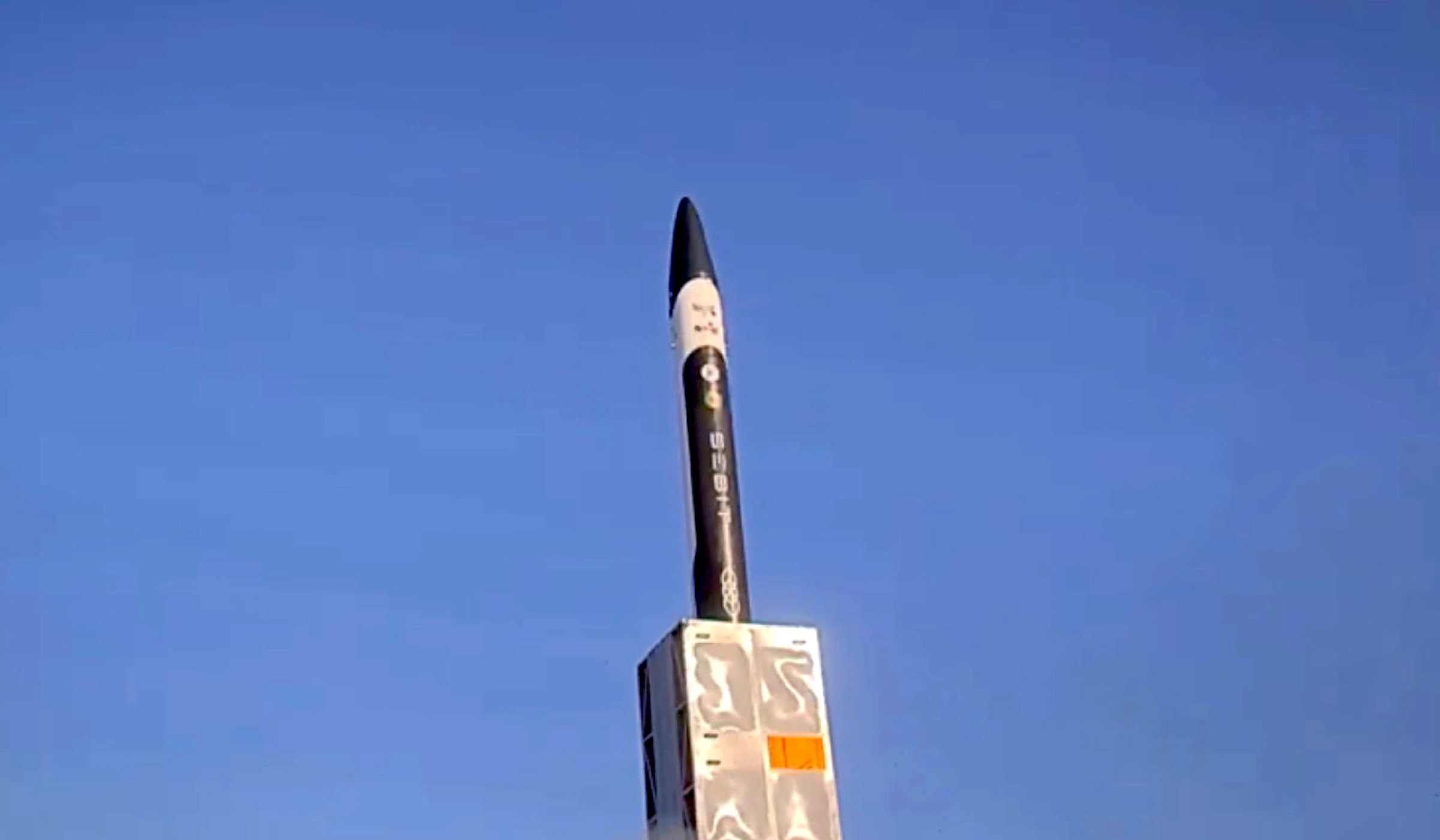 韩国企业Innospace在巴西进行的亚轨道火箭SEBIT的首飞以失败告终 