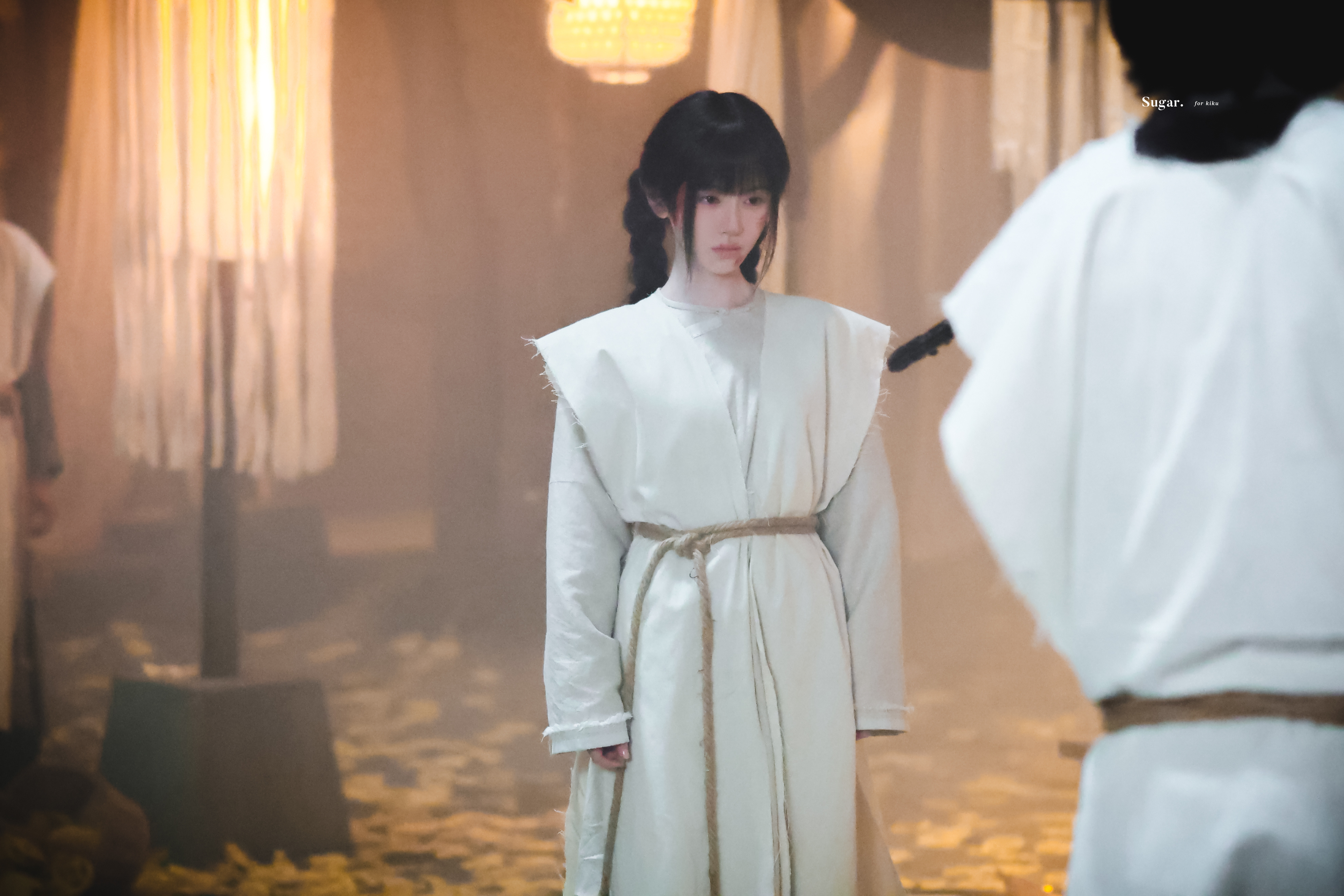 鞠婧祎苏绿夏 jjy鞠婧祎万花世界 “远方的春失了信，忙着向我跌倒来，偶然又觉，