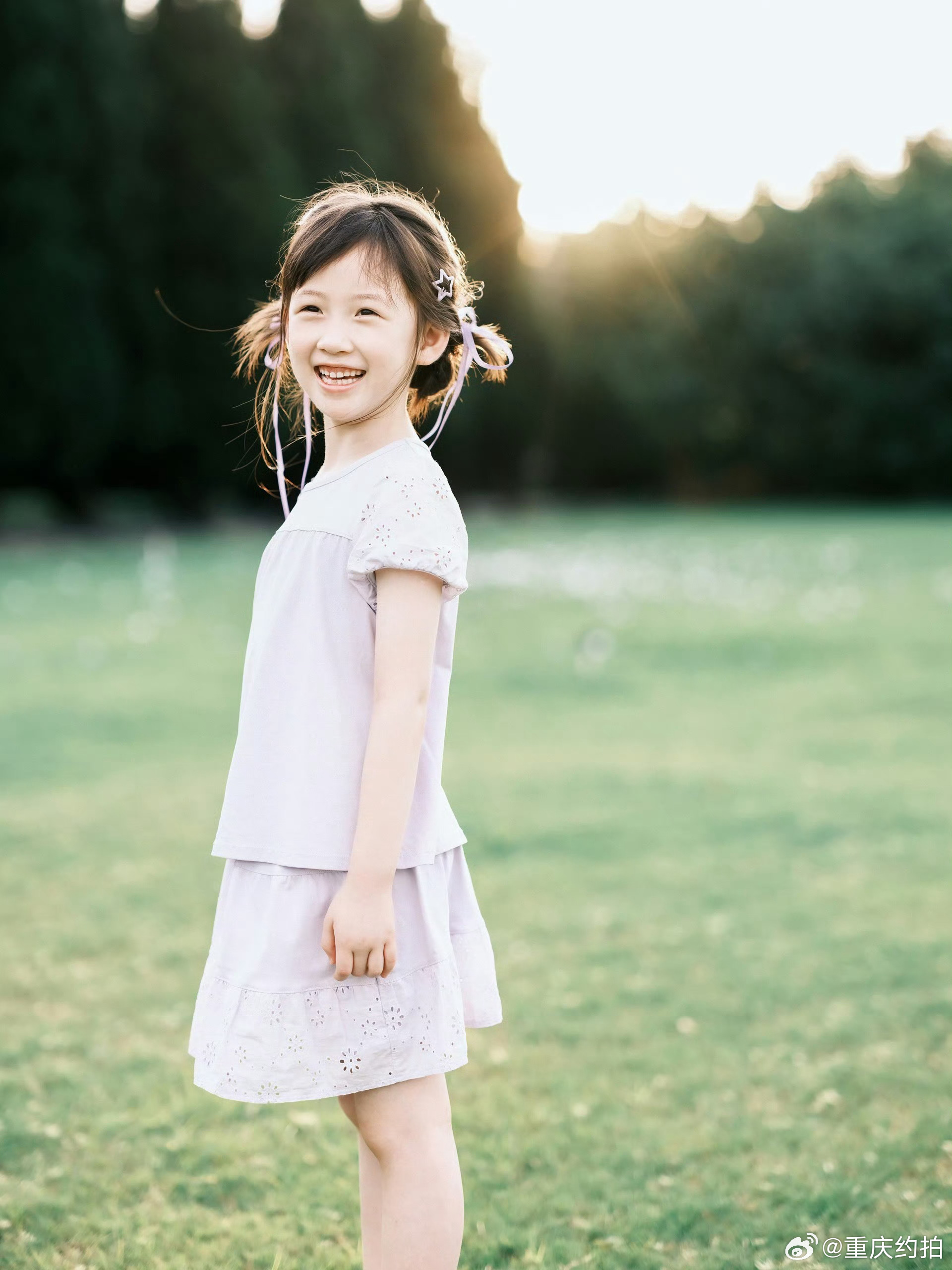 “ 爱会踮脚，也会弯腰 ”🩵摄影：​​​