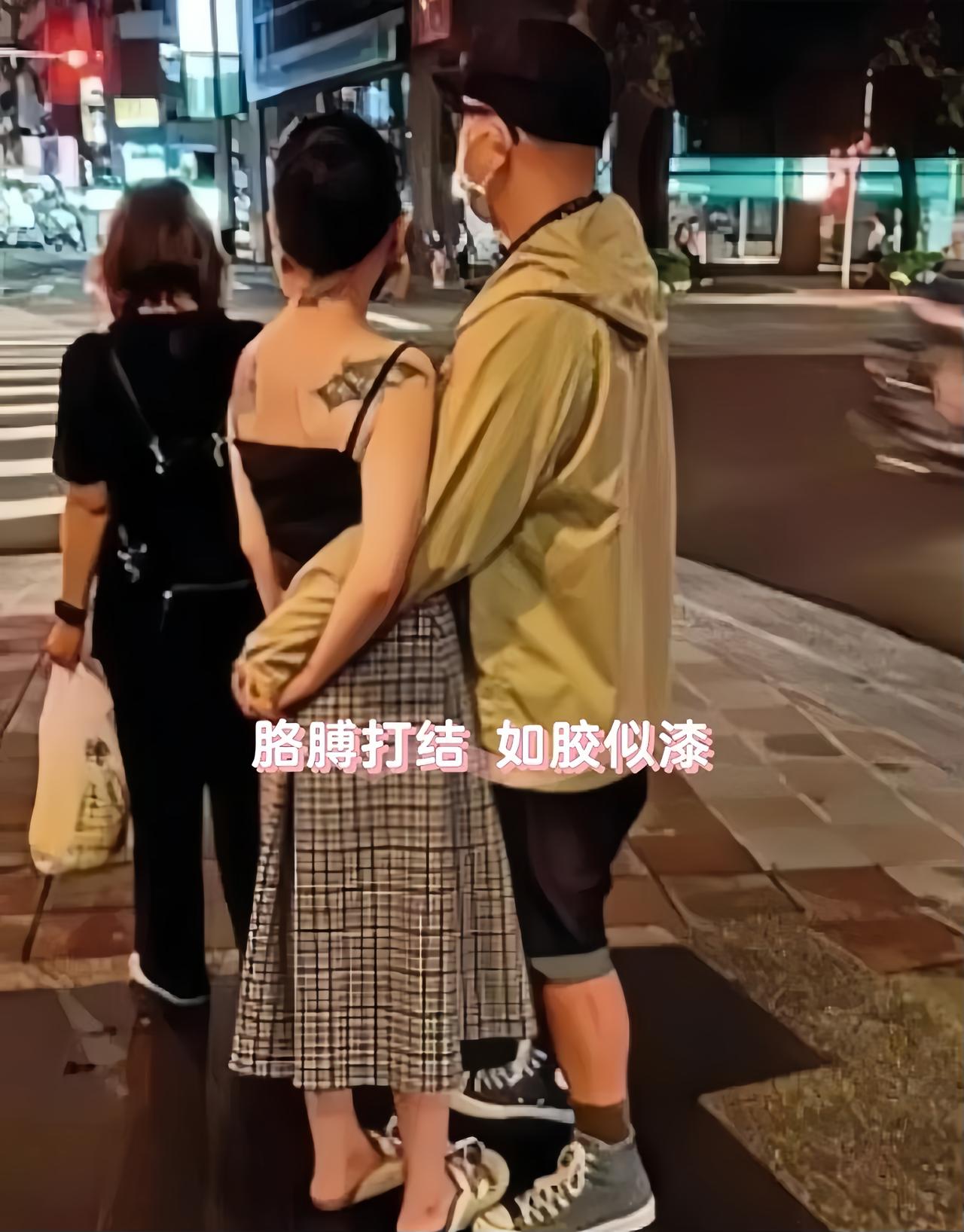 大S嫁给爱情的样子，他们的爱情大胆而又奇葩地存在……如今的大S无论在金钱上、婚姻