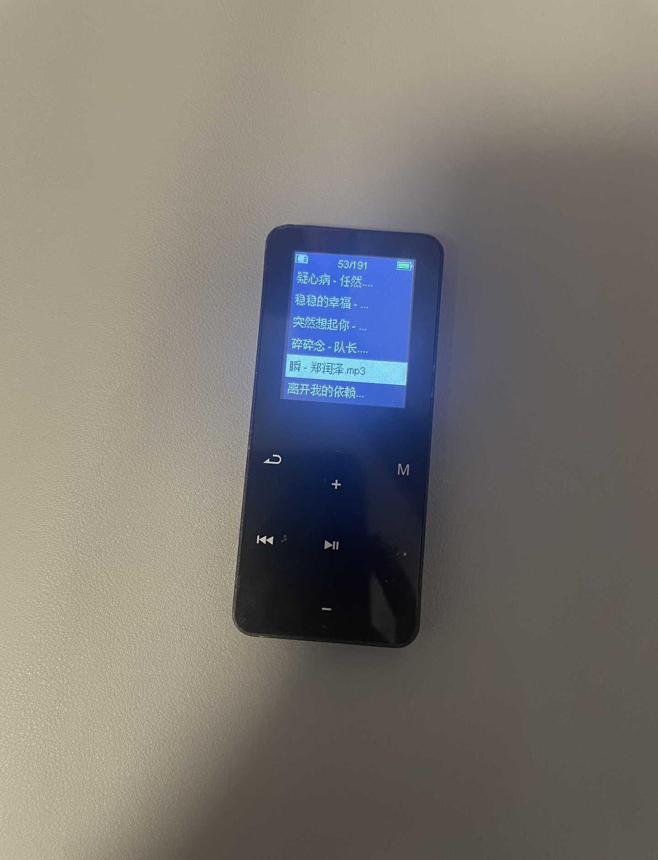 出mp3 35💼
mp3 随身听 古董手机 备用机 翻盖手机 电子产品爱好者 