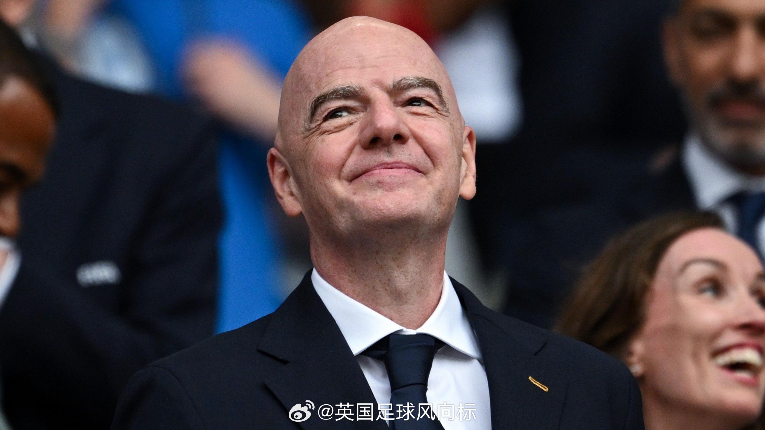 因凡蒂诺面临下台 转会记者Ben Jacobs：国际足联主席因凡蒂诺，正面临欧足
