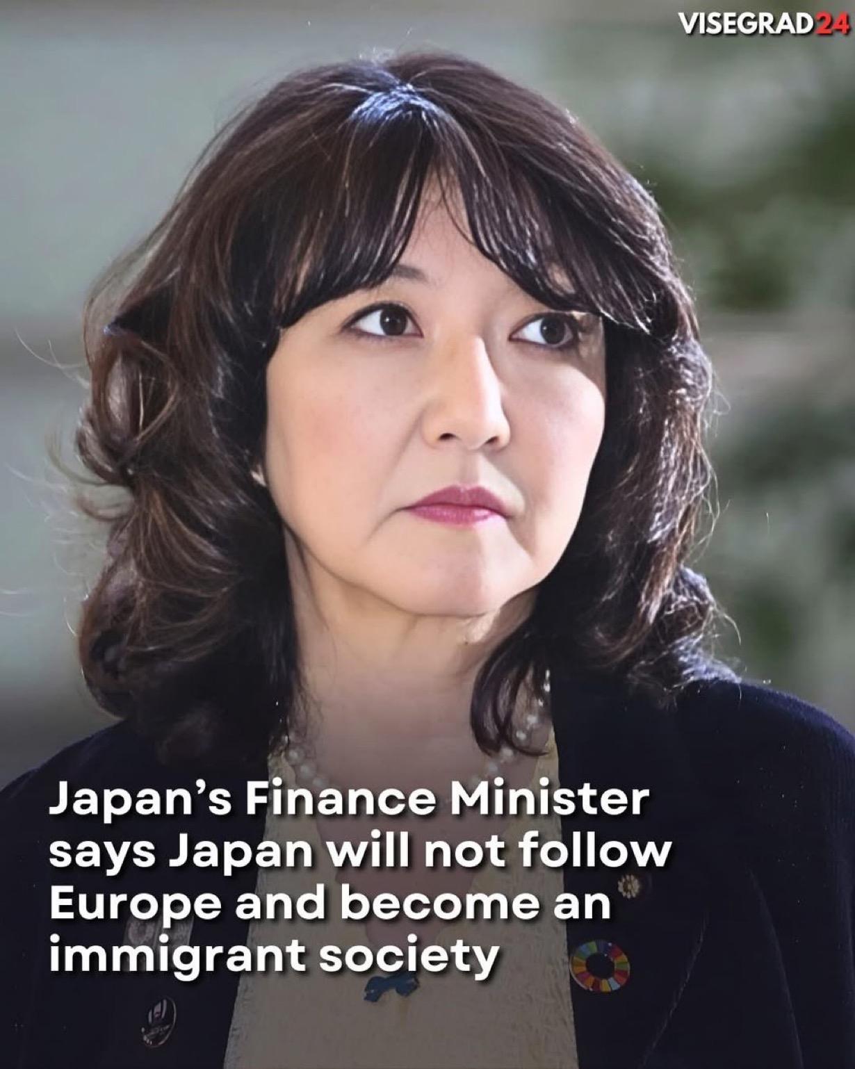 日本财务大臣说日本不会跟从欧洲国家成为移民社会。

当被问及日本是否欢迎更多移民