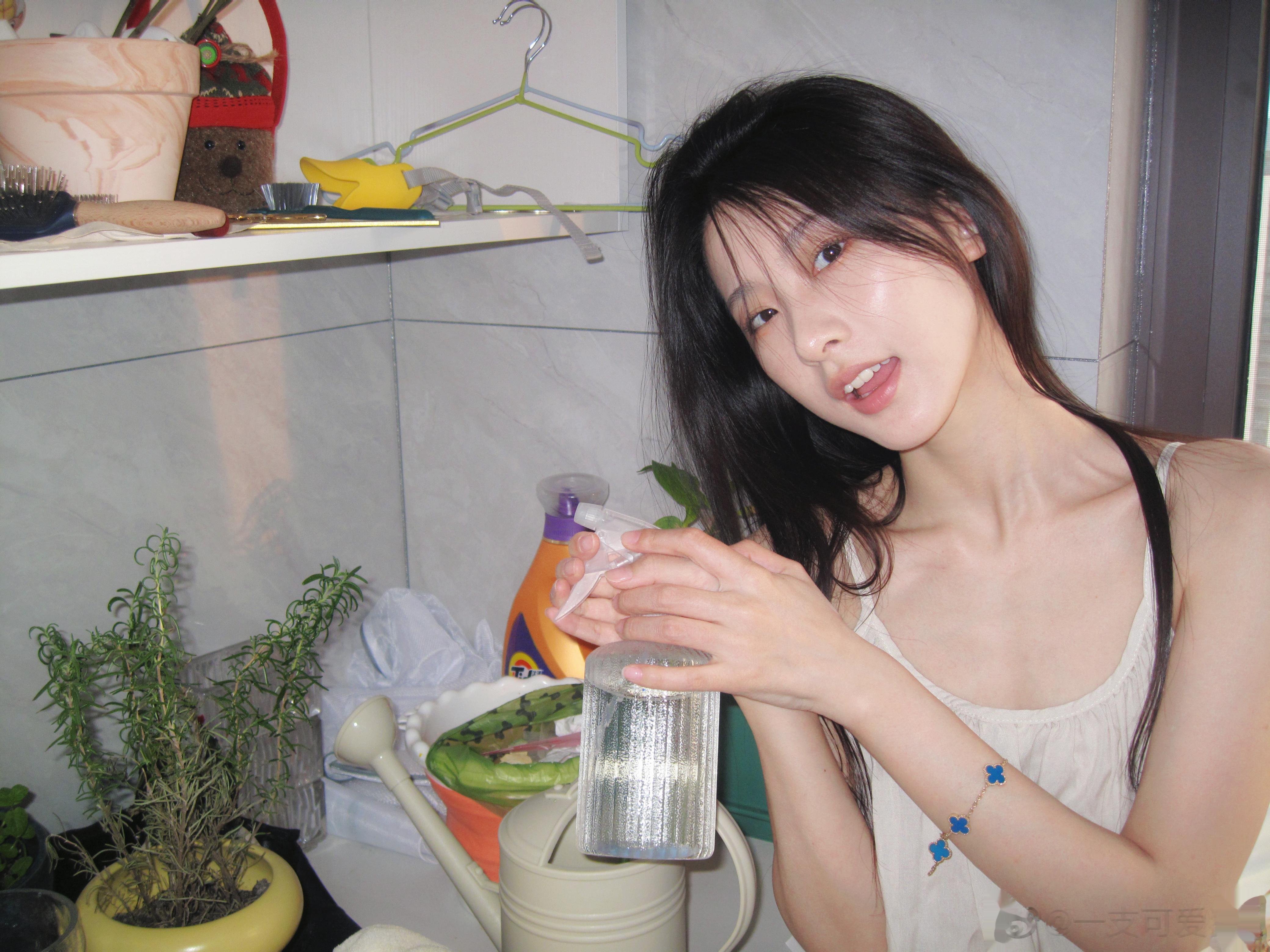还有一万张照片没发 拍太多留手机吃灰 ​​​