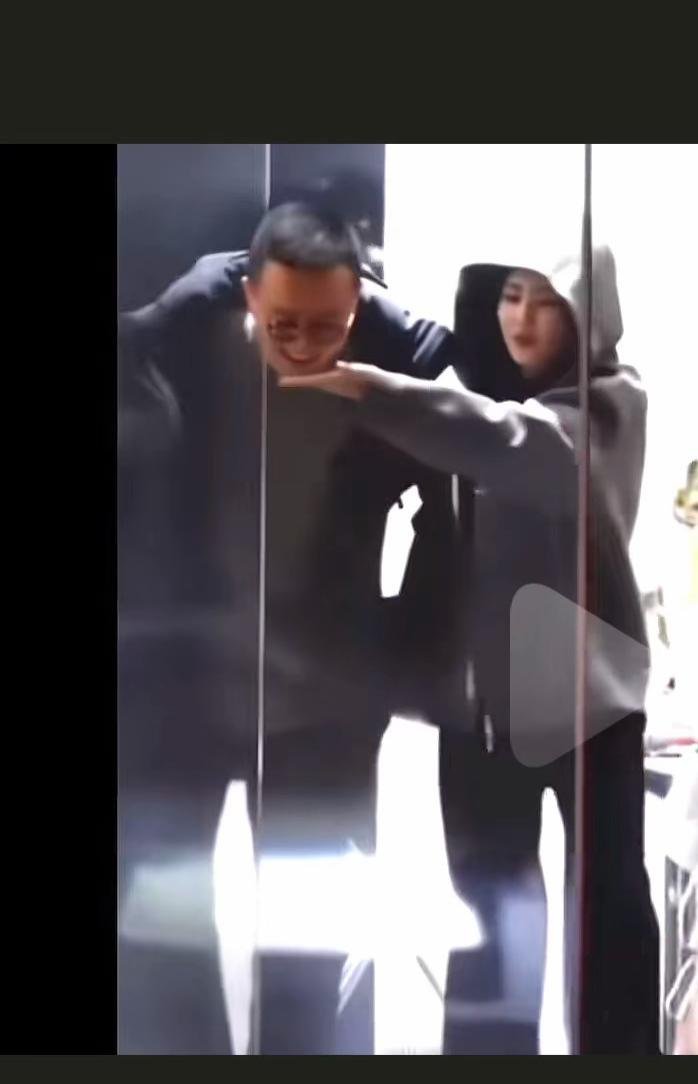 白鹿演蚌精vs虞书欣演蚌精是这个爱崩👴的蚌精吗 