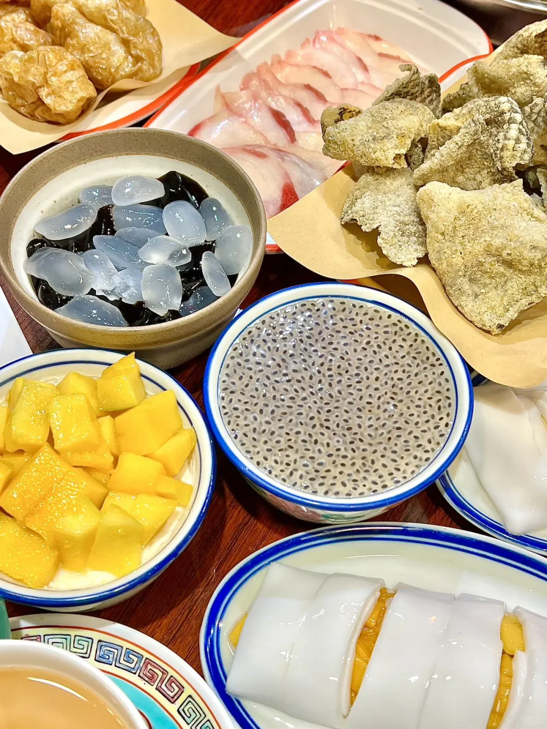 在青岛！超牛的港式牛腩煲！！