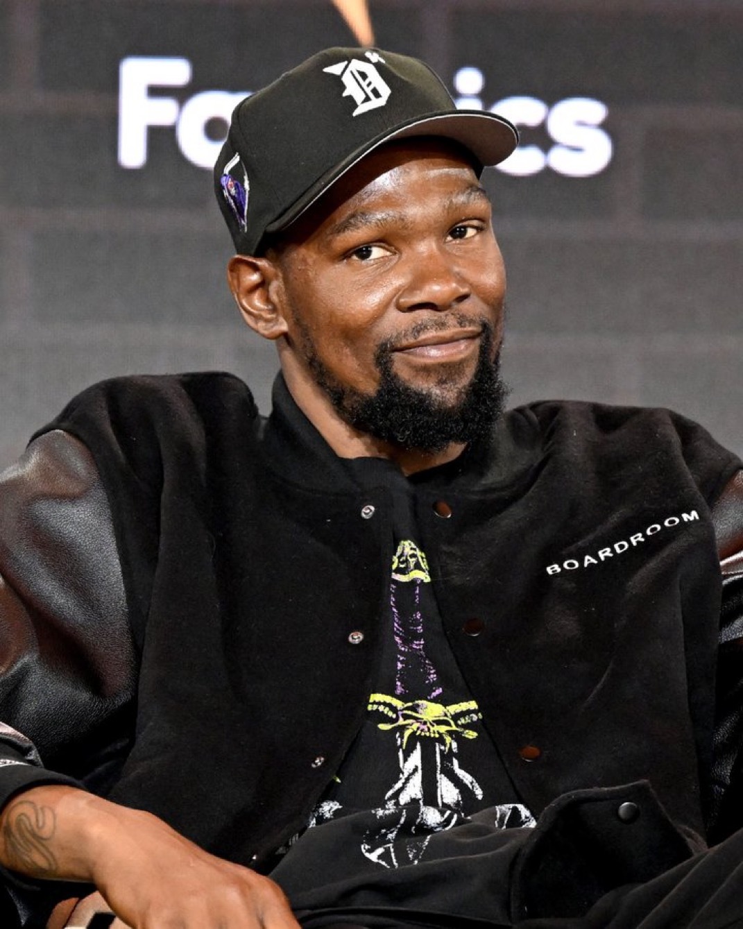 “我只是想在赛场上做到百毒不侵。”——凯文·杜兰特杜兰特NBA