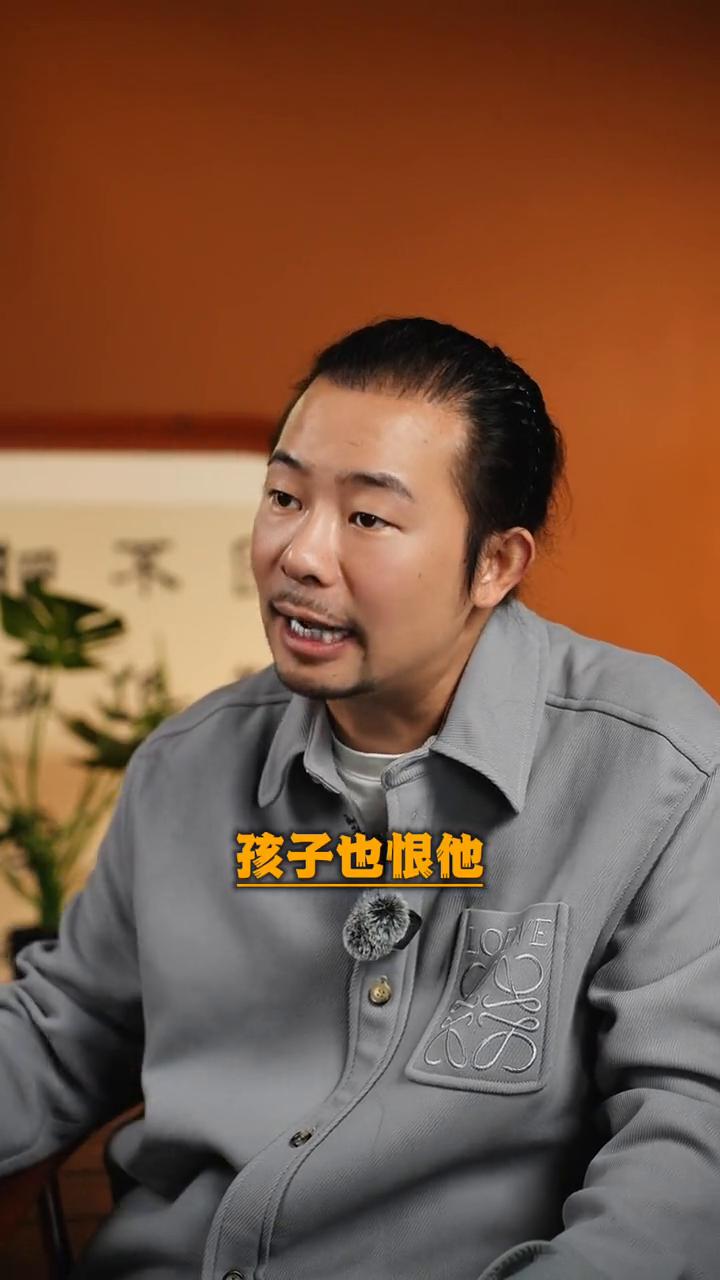 男人不忠就是短视，就是自私。
男人不忠有时候就是一种短视，就是一种自私。什么