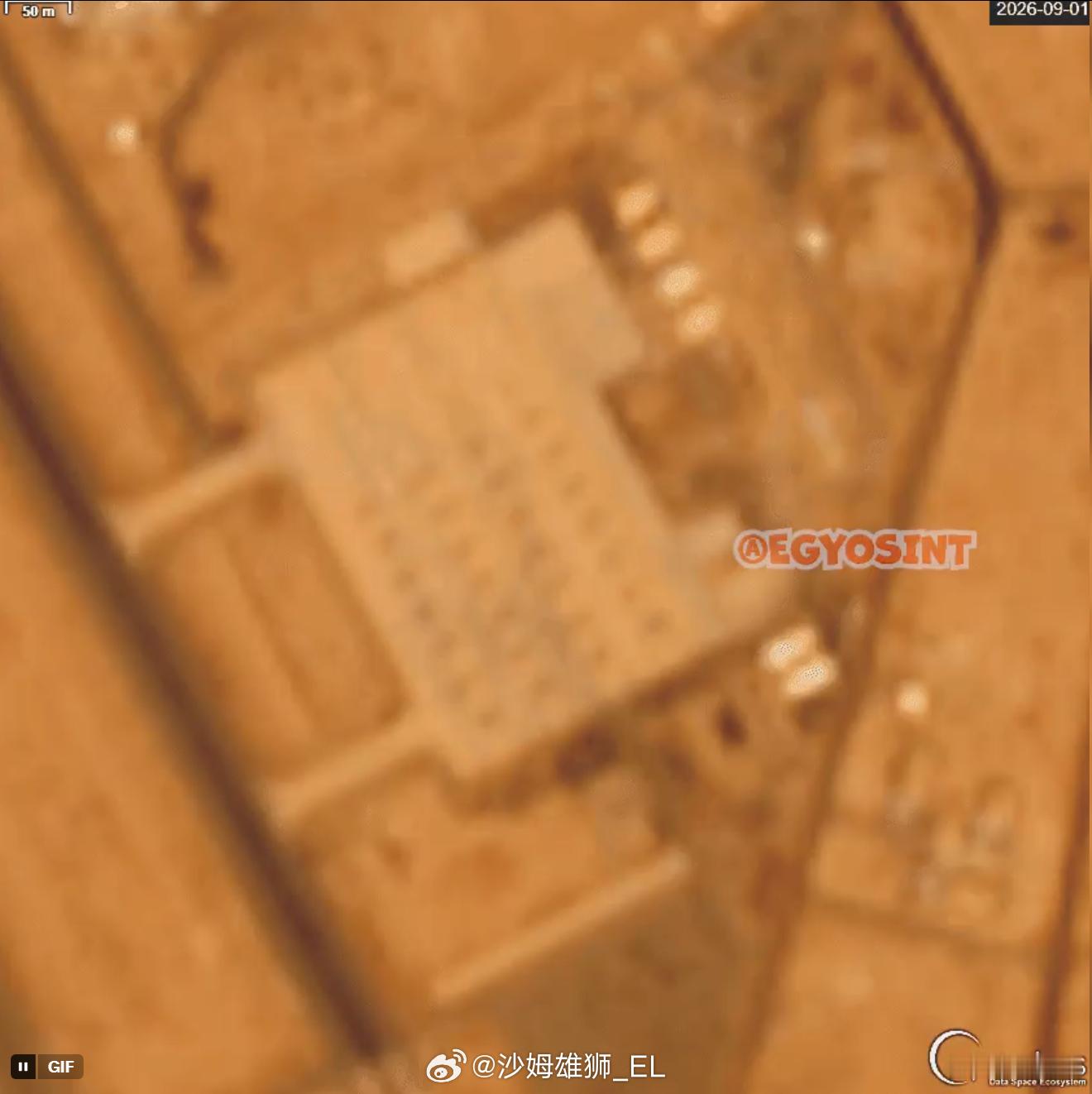 低分辨率卫星图像记录了9月初伊朗打击美军驻科威特军事基地的一些痕迹：1、阿里萨利