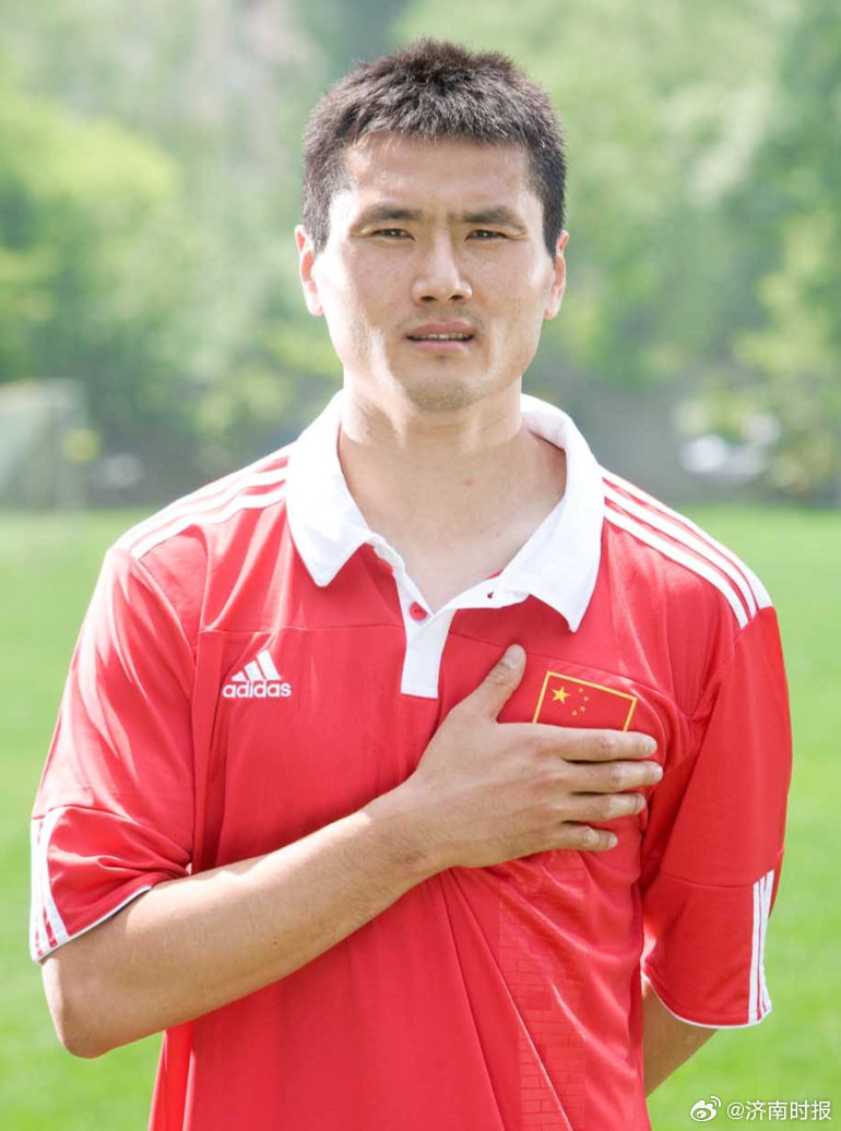 【国足2比0库拉索#邵佳一执教开门红# 】#国足vs库拉索#  北京时间3月27