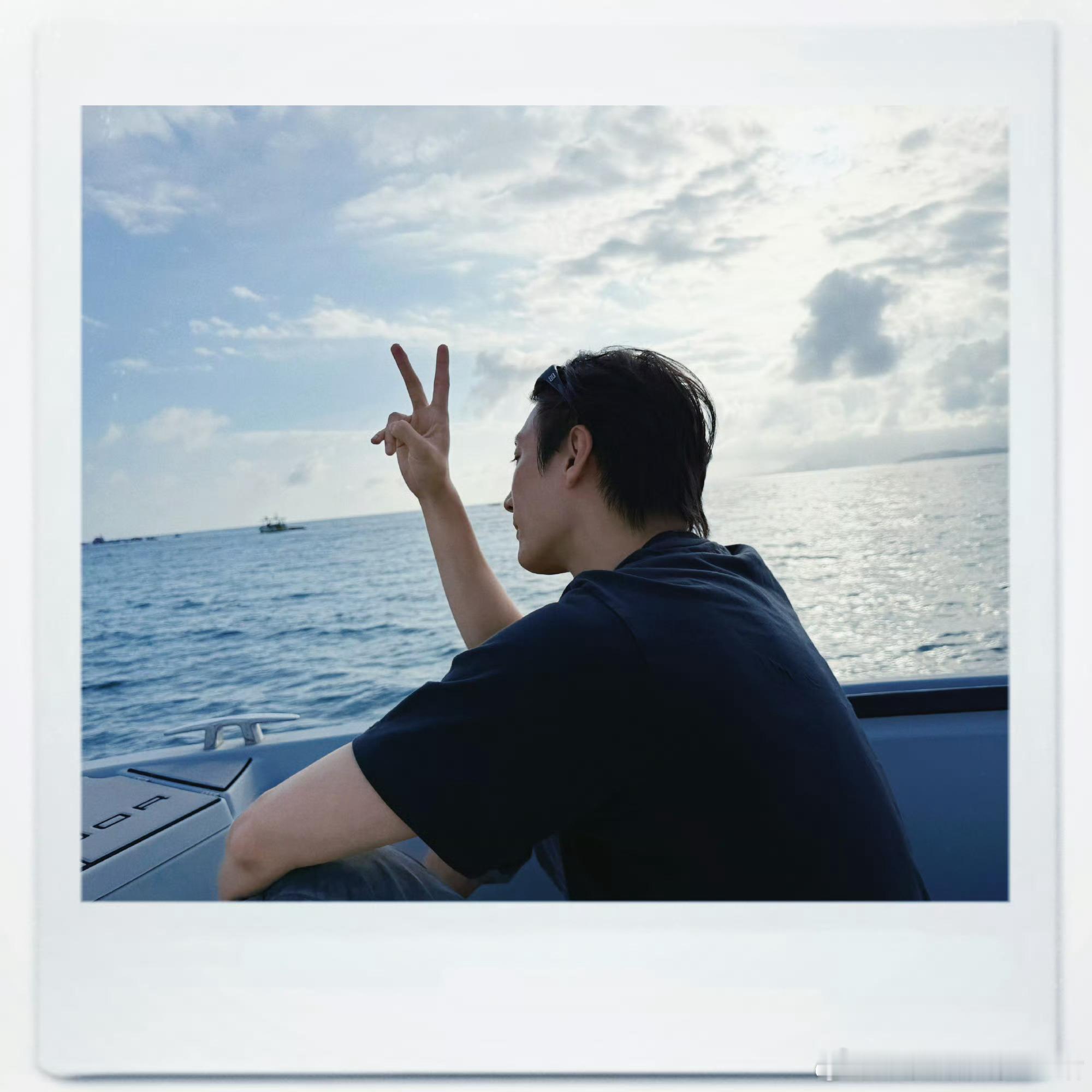 刘学义出海明信片，玩的愉快🥳🥳 