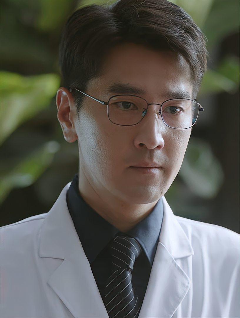 看《问心2》，很不明白，周筱风总是说绩效，那医院需要绩效吗？

特别是剧中东立那
