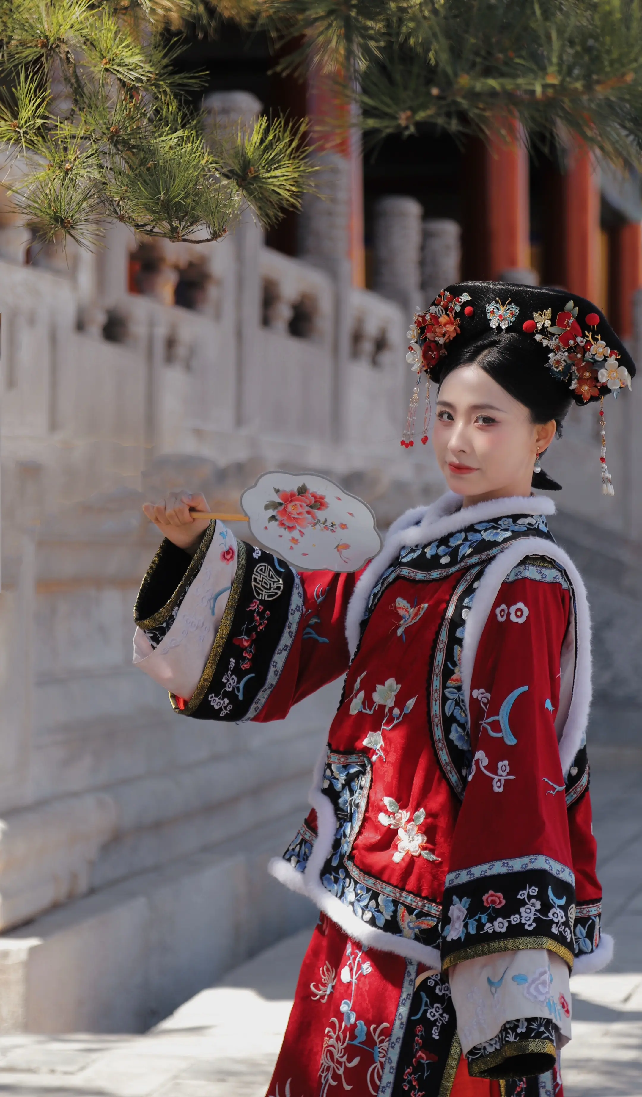 今天不写字，回宫当格格！😆。