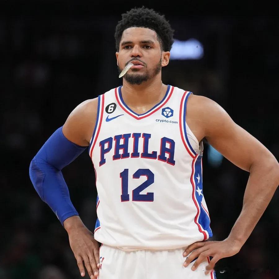 5年1.8 亿美元以上的薪资，本赛季收入 3927万美元。托拜厄斯·哈里斯很可能