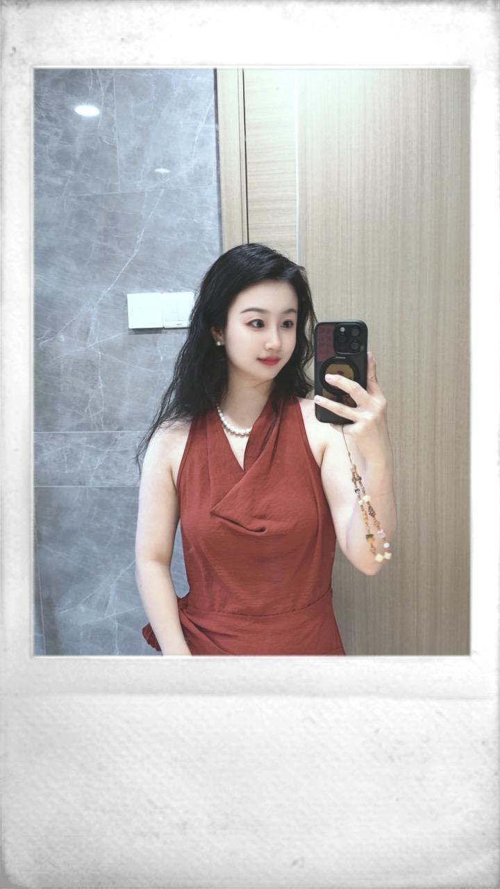 他说你任何为人称道的美丽，不及他第一次遇见你🌹