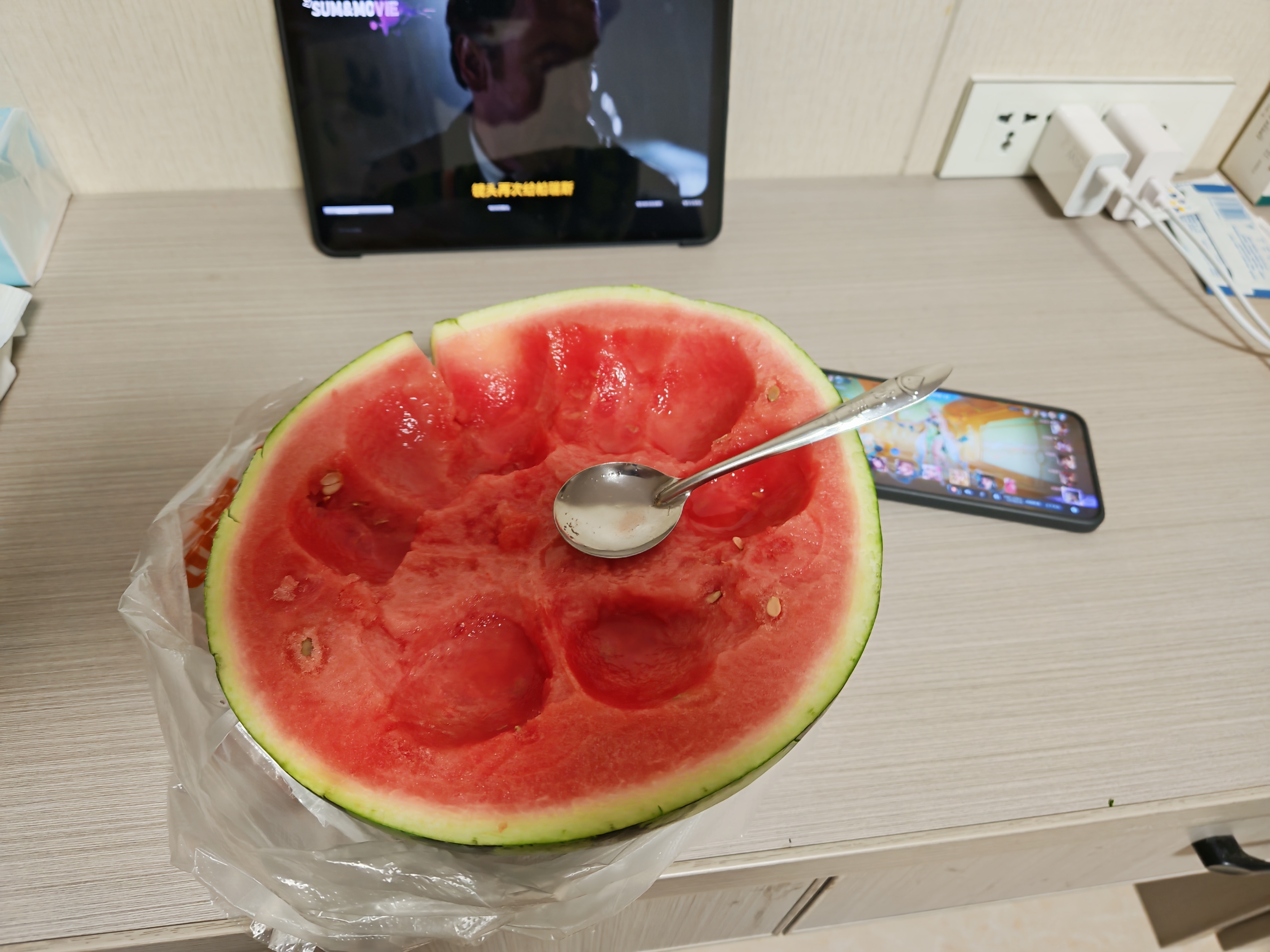 冰西瓜是珍馐