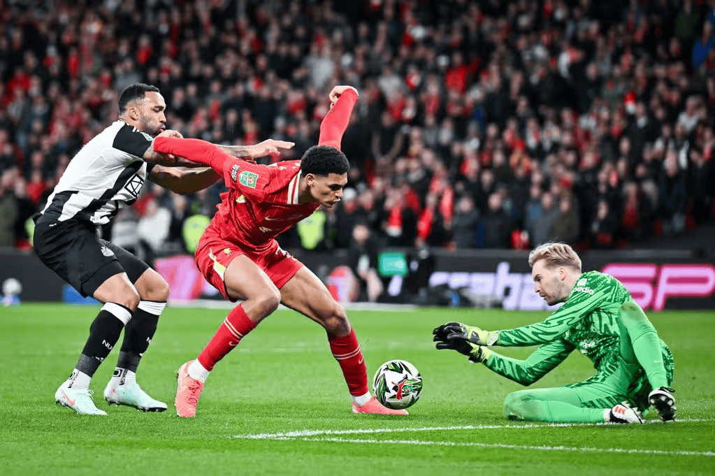 前英超前锋：凯莱赫技术心理都没短板，后续可能重回利物浦