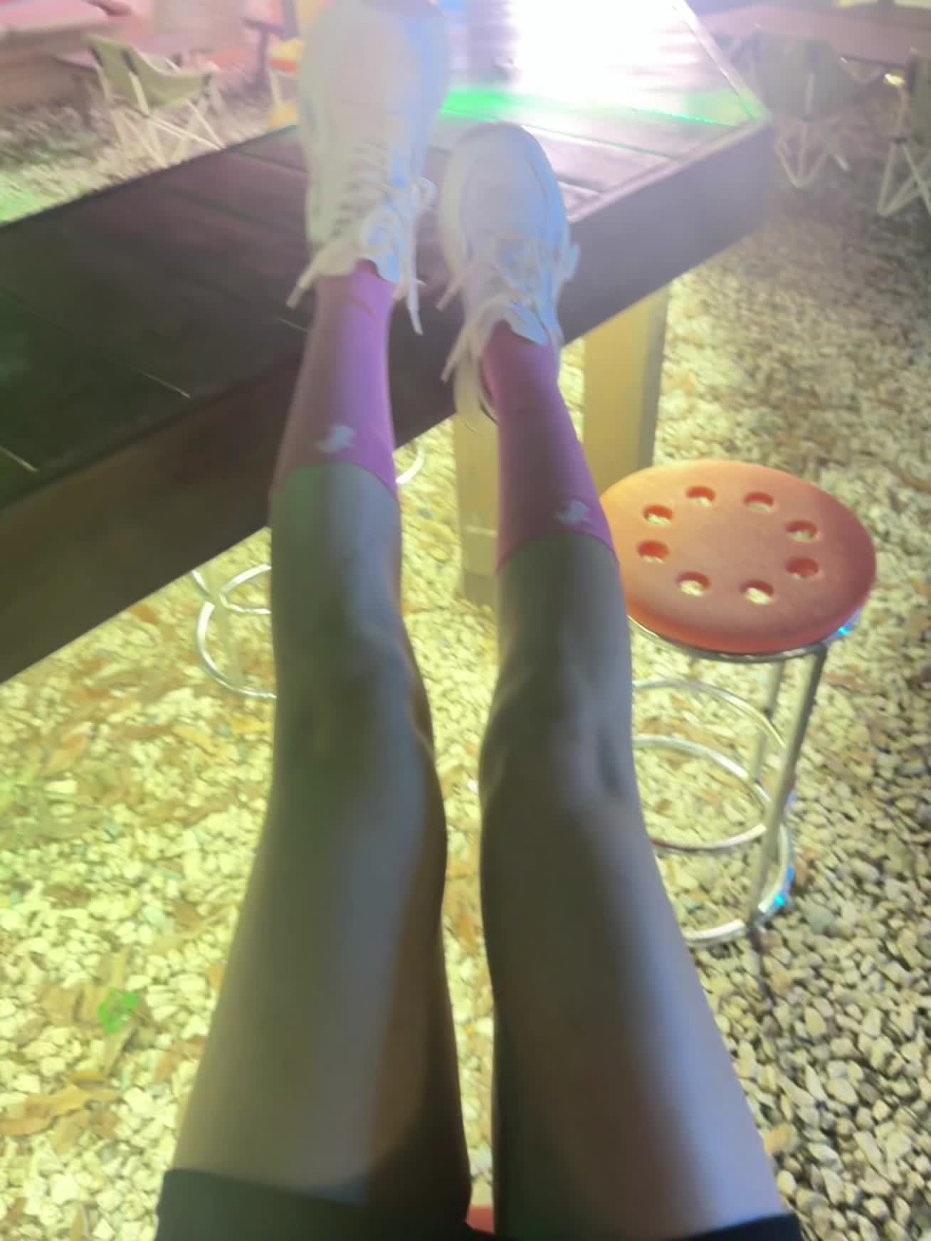 “我大概也是疯了，竟然想在这全是欲望的世界里，找到一个灵魂契合又生理性...