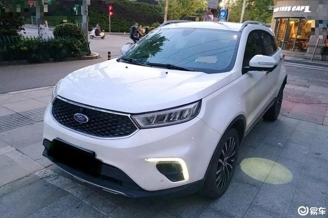 【车主：舒适性的表现呢比较一般，由于用的是涡轮增压发动 机，所以开起来的话还是有