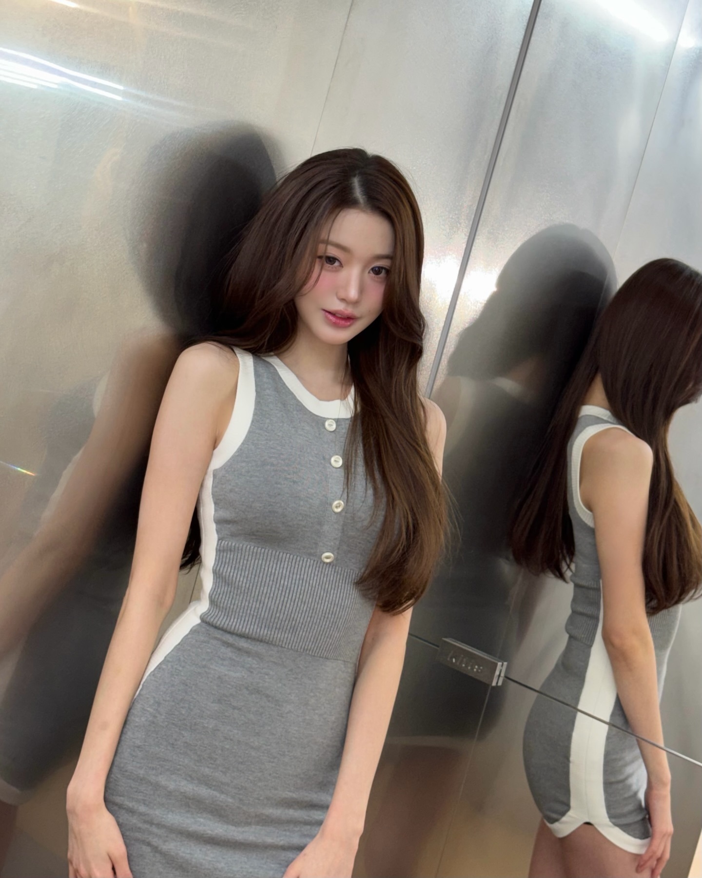 我看见张元英就这样张元英这套私服好美🩶 