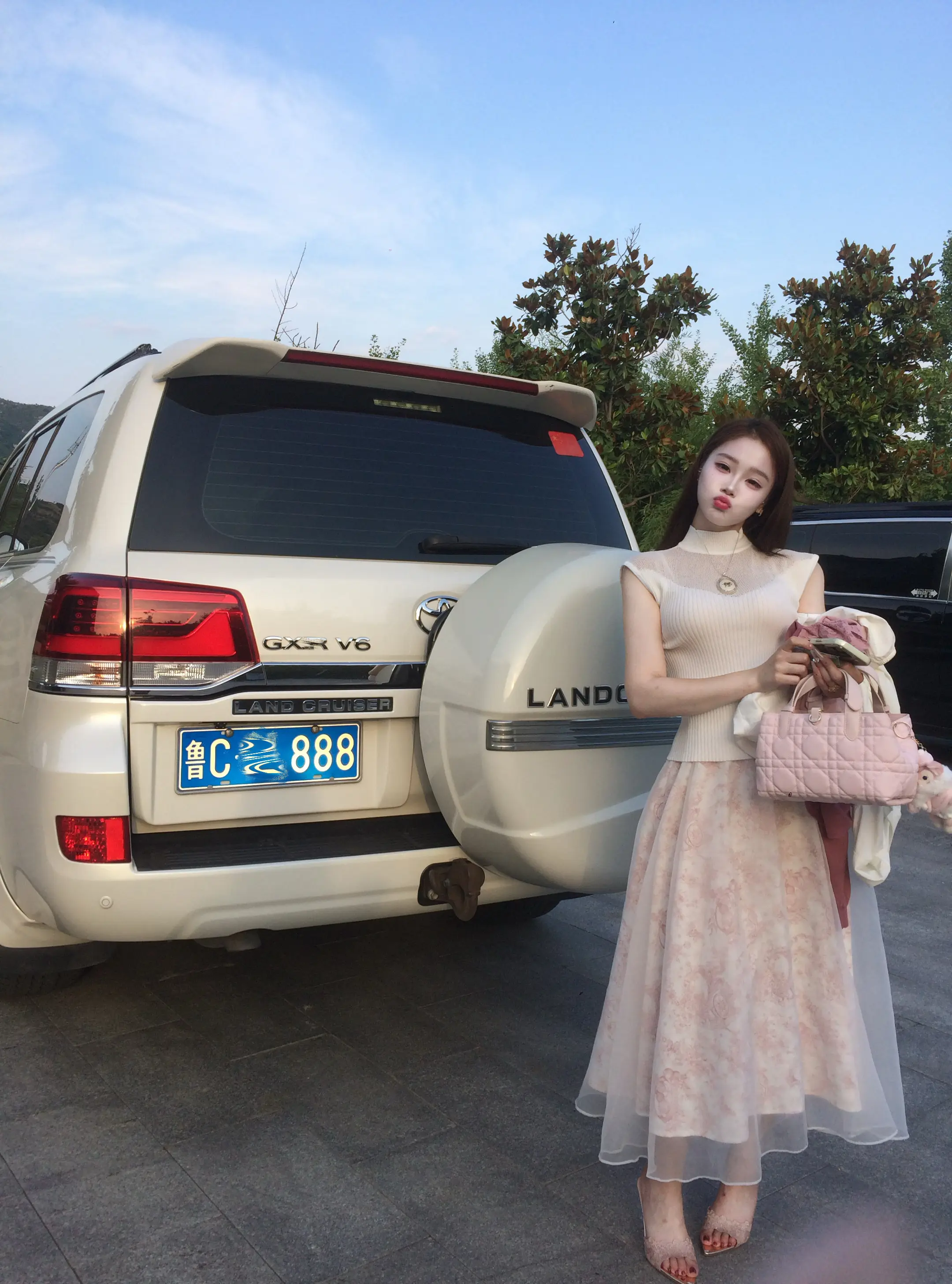 我承认我自卑 我真的很怕黑