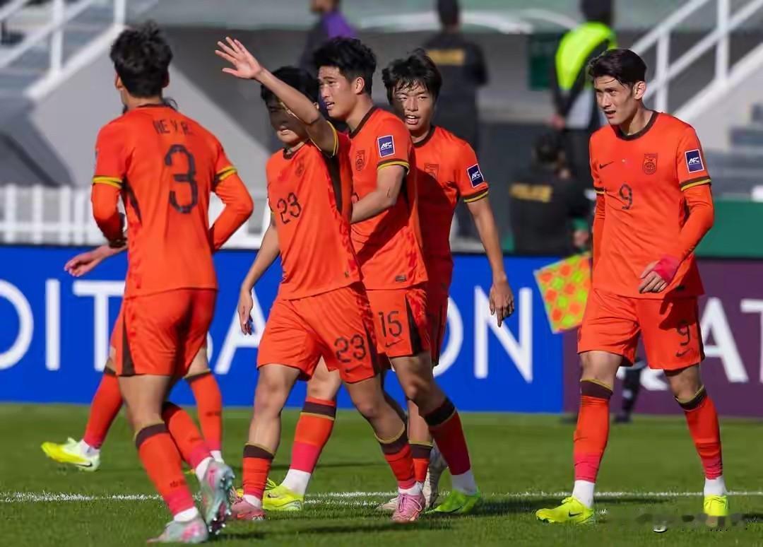 这支U23国足特别能战平！
1.U23亚洲杯今晚进行小组赛最后一轮，国足0-0战
