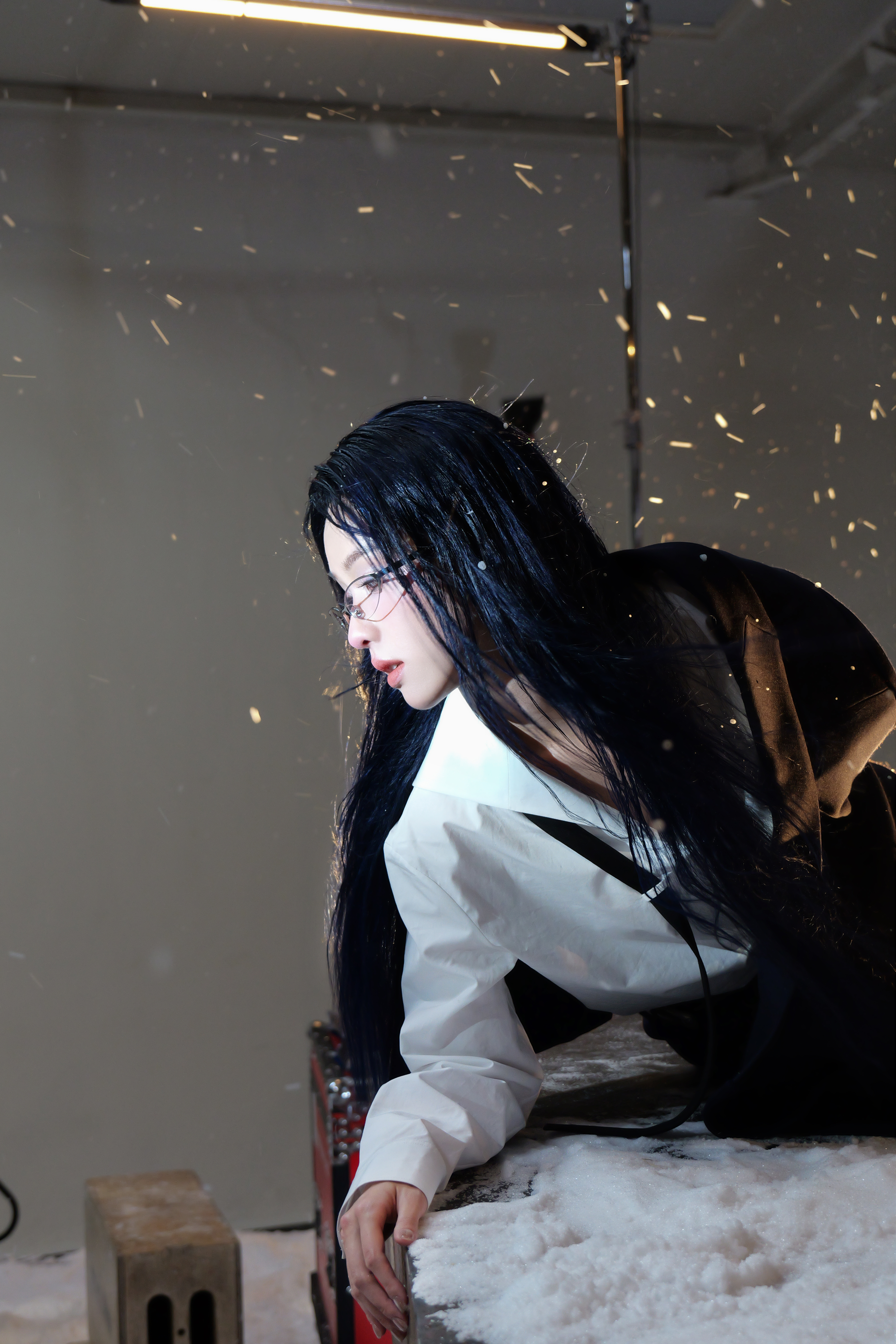 陈都灵陈都灵Wonderland封面大片  唤醒感官，释放情绪， 于凛冬，来一场