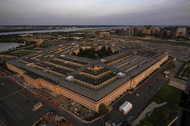 【“美国人赶紧走”！美发强烈撤离警告，伊朗或成下一个目标】美国国务院向滞留在伊朗