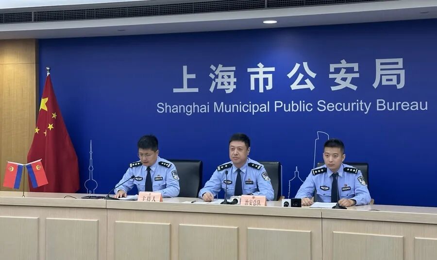 一游客在上海飞无人机拍黄浦江被抓“现行”!警方披露:已没收超