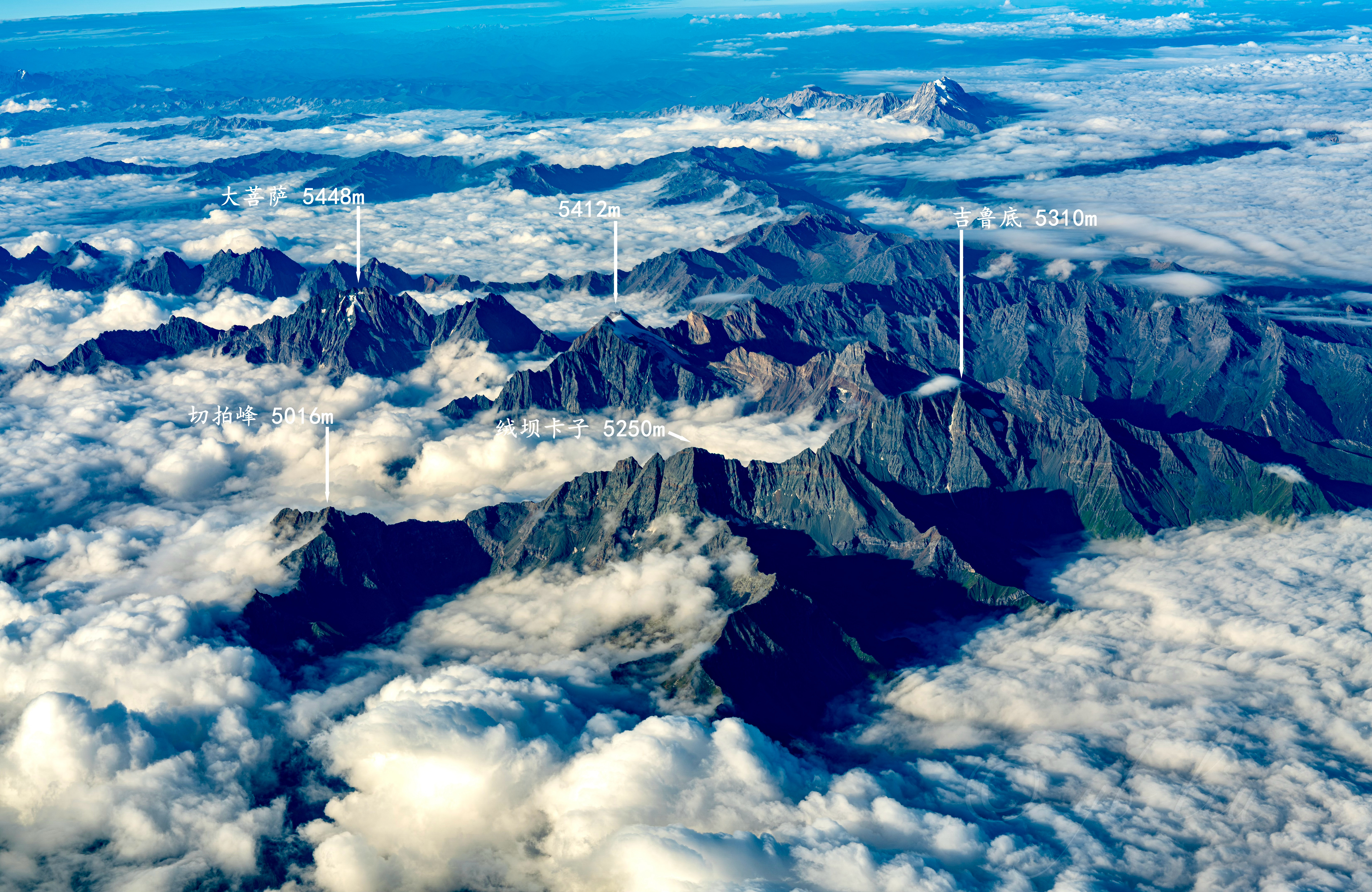 熟悉几座川西的山峰 ​​​
