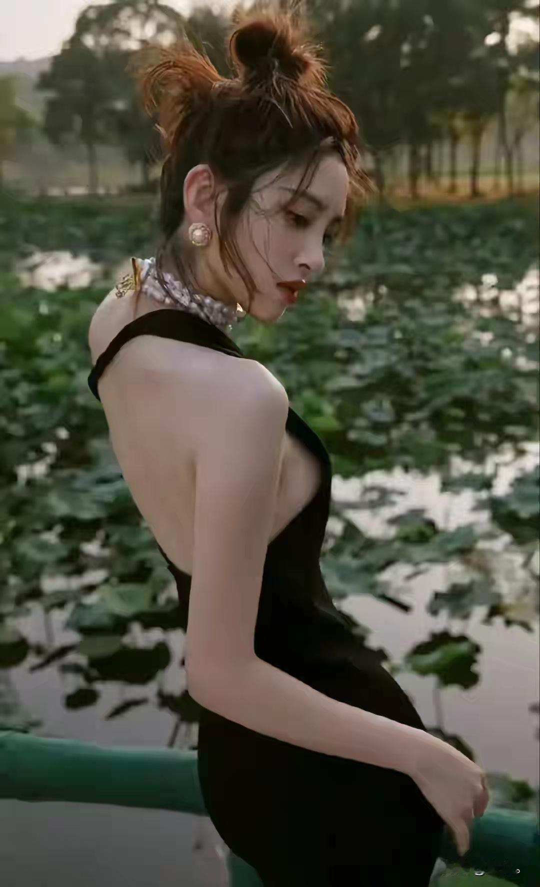 唐艺昕晒图笔记大赛