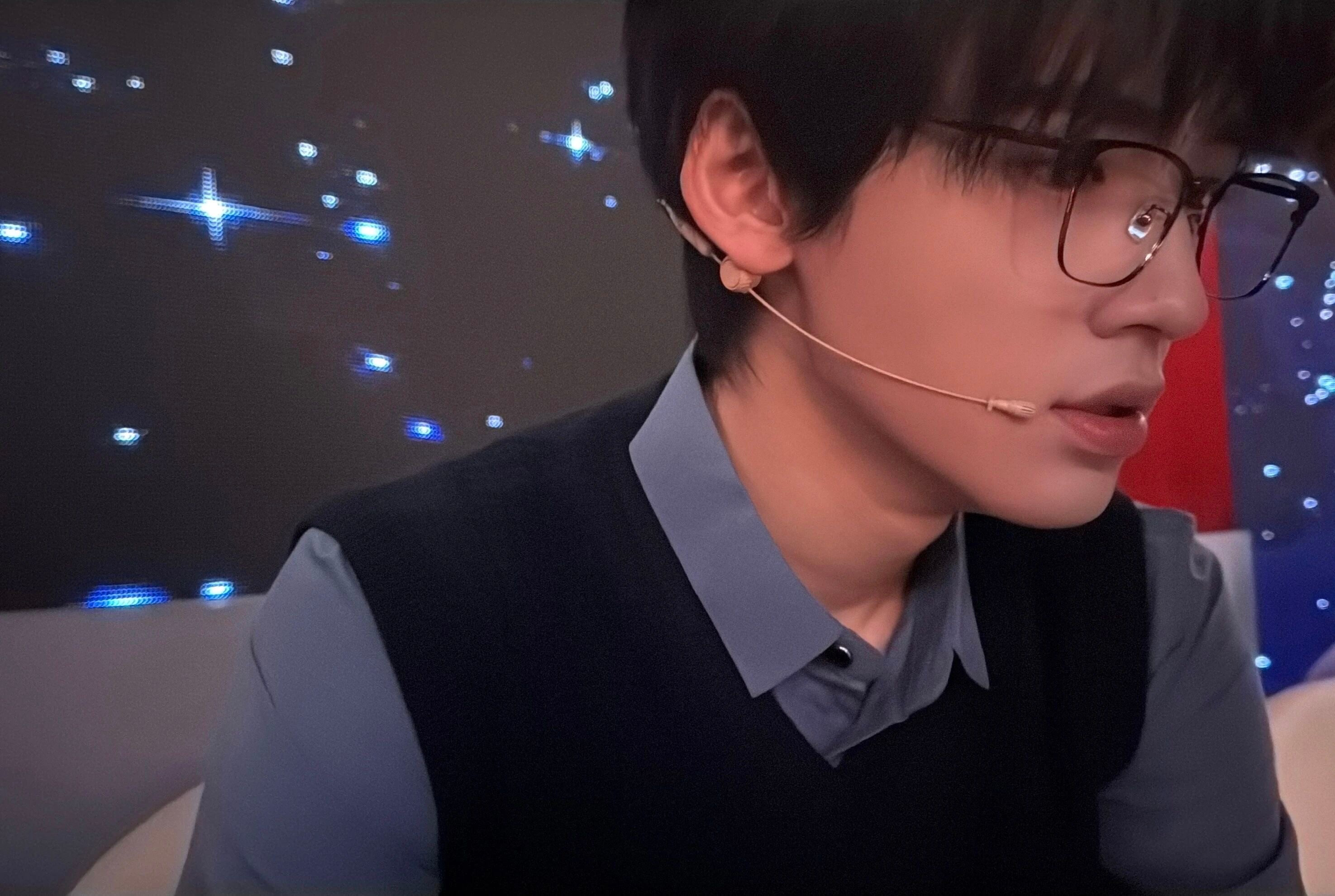 好帅好乖好强的居家感。。是家夫🥺 ​​​