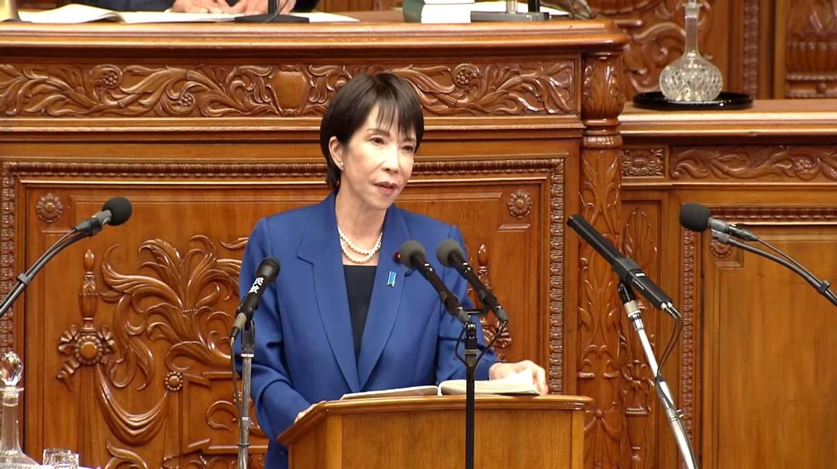 高市早苗这女人，真敢干啊。

把2%防卫费目标从2027年提前到今年？

不是一