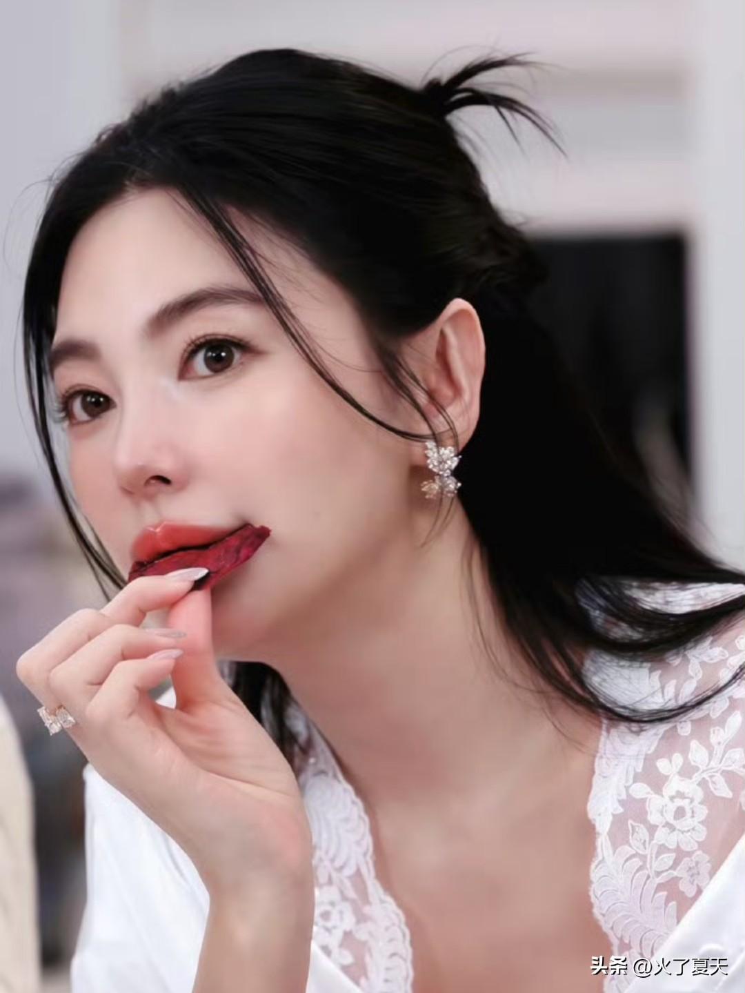 张雨绮被曝怀孕，状态却依旧能打？《鬼吹灯5》换角传闻让书粉集体破防！