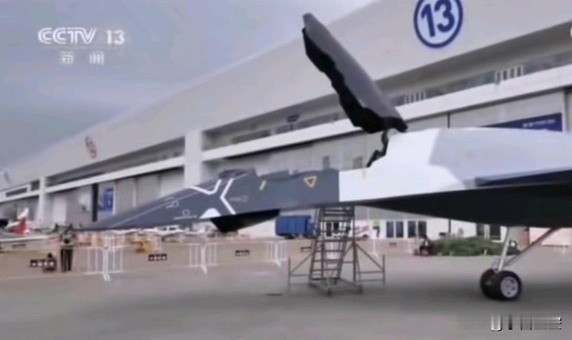 南天门计划，上长春航空展了
报导里说是1:1还原，有些技术现在还做不到
不过，万