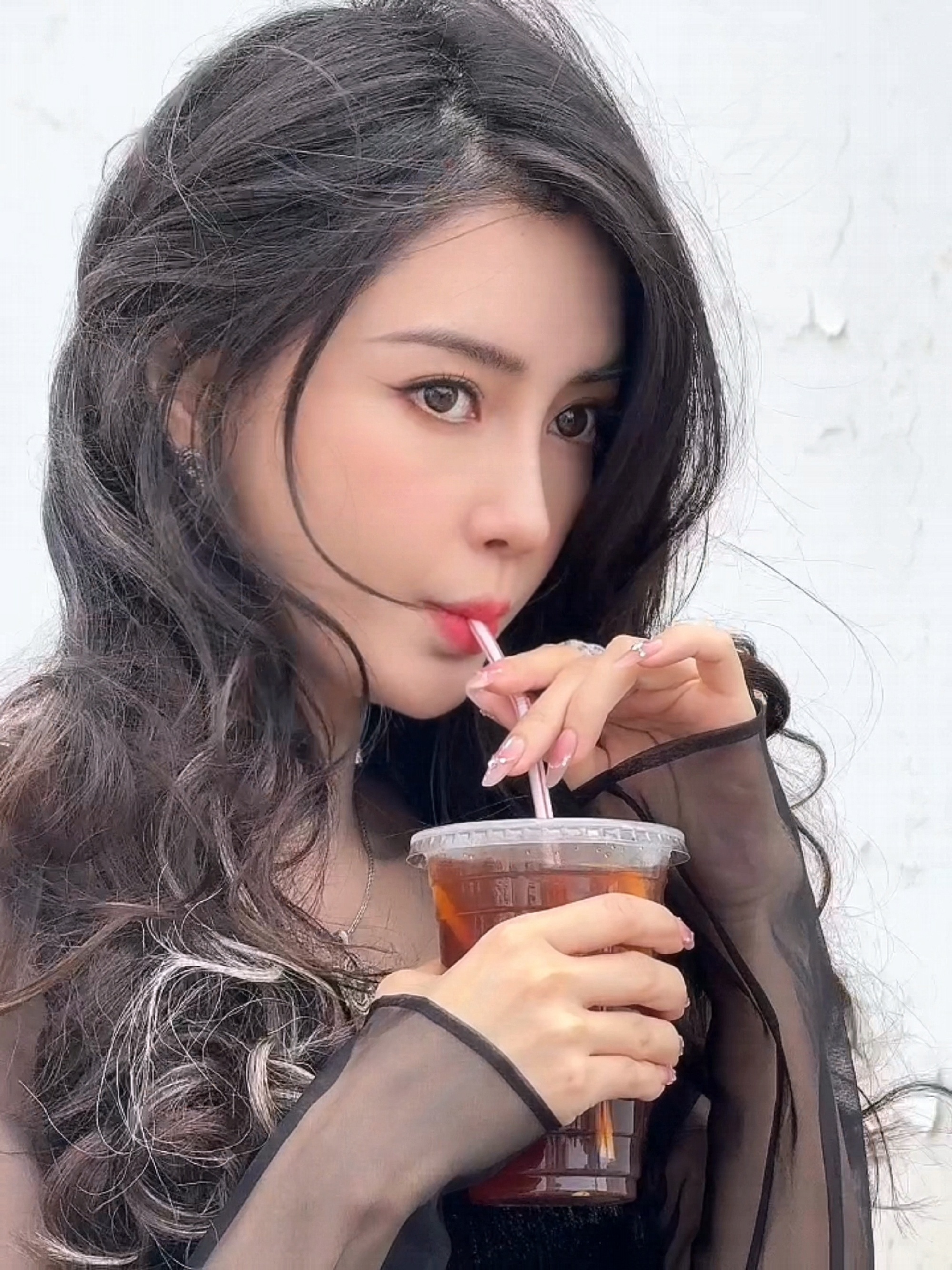 angelababy[超话] 🥑angelababy小乖 爱你的人会爱你的明媚