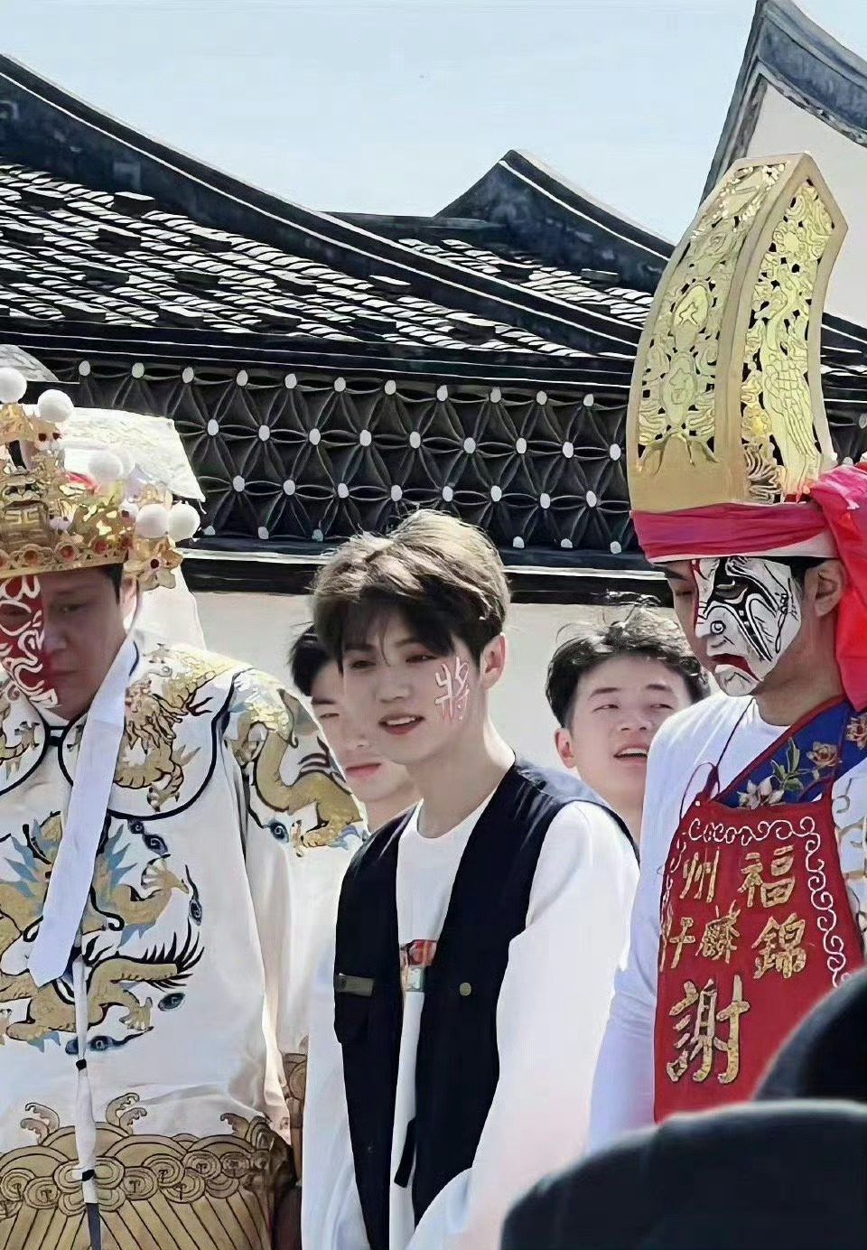 萌萌~ 
