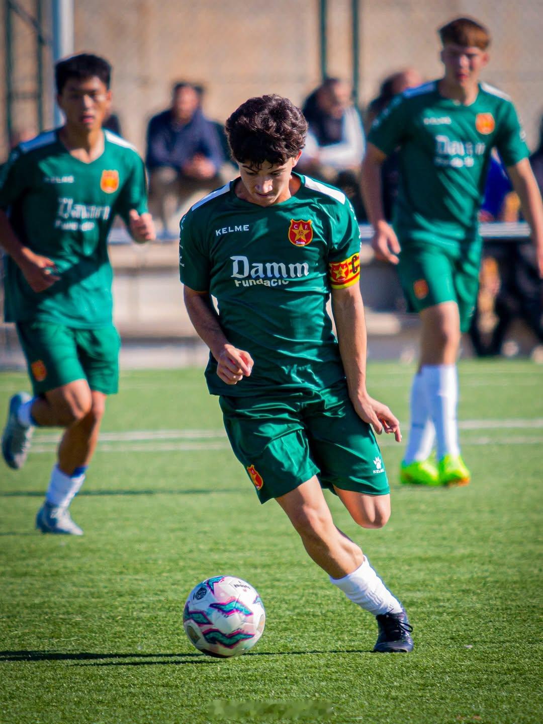 【西班牙加泰U16荣誉联赛(1) 第8轮】11月9日，达姆U16A队客场1比1战