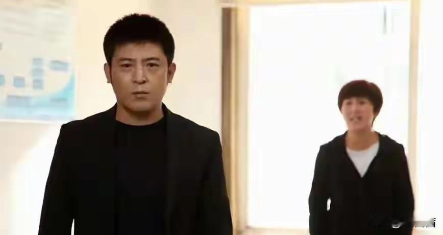 18次登春晚的孙涛哭了！没提闫学晶半个字，却被造谣还连累妻子遭网暴
 
谁能想到