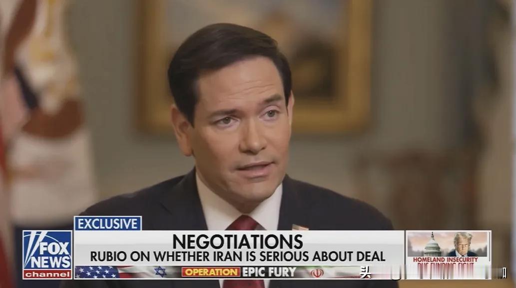 《央视军事》：伊朗蚊子舰队令美军头疼。2026年4月27日，美国务卿接受福克斯新