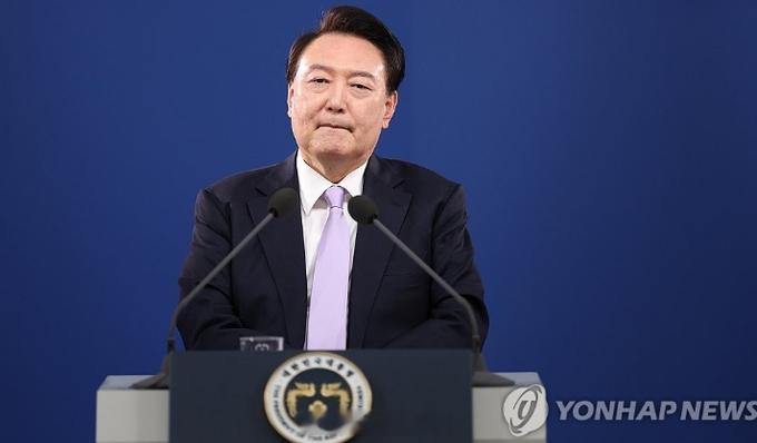韩国政变？韩国总统尹锡悦宣布戒严，他说：我宣布紧急戒严，以消灭亲朝势力并保护自由