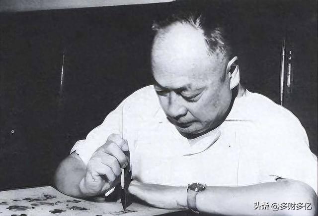 1949年上海滩惊天反腐！干部进城腐化堕落，陈毅四字批示震慑全城
 
1949年