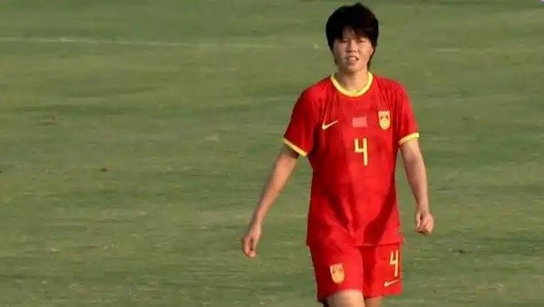 中国U17女足6比0击败拜仁女足U17上海明日之星冠军杯女子组小组赛第二场，中国