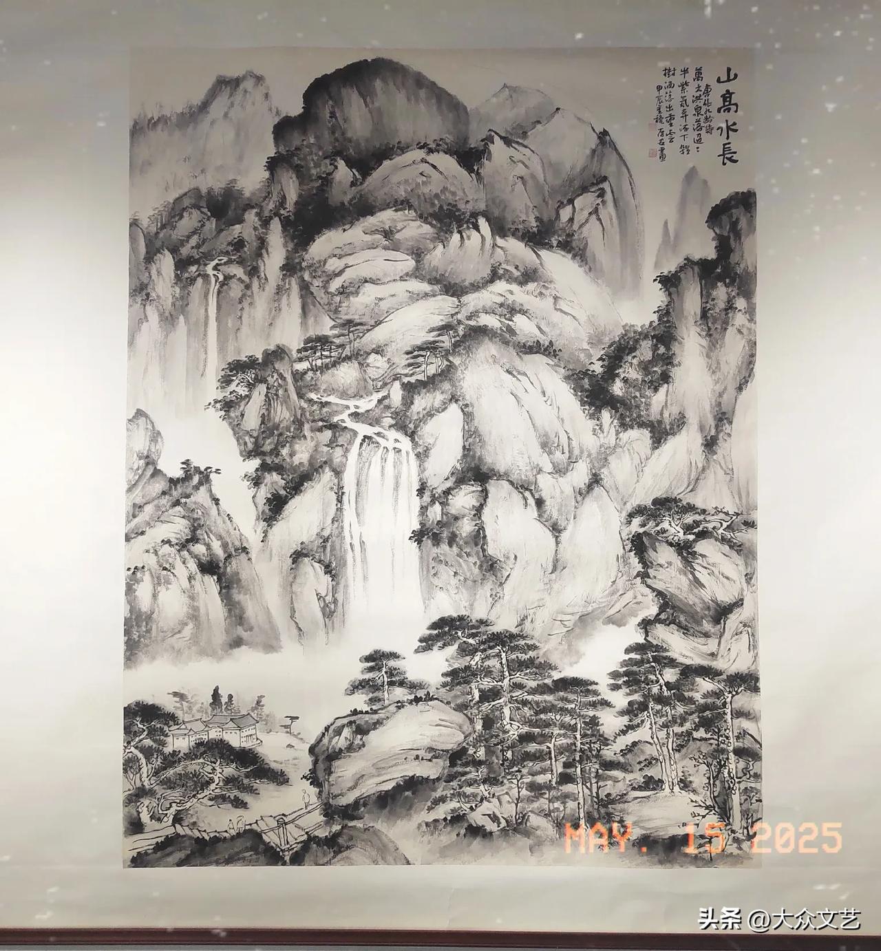 新安入梦

安徽的山川草木，我太熟悉了。先后七上黄山，十余次去皖南、皖西写生。画