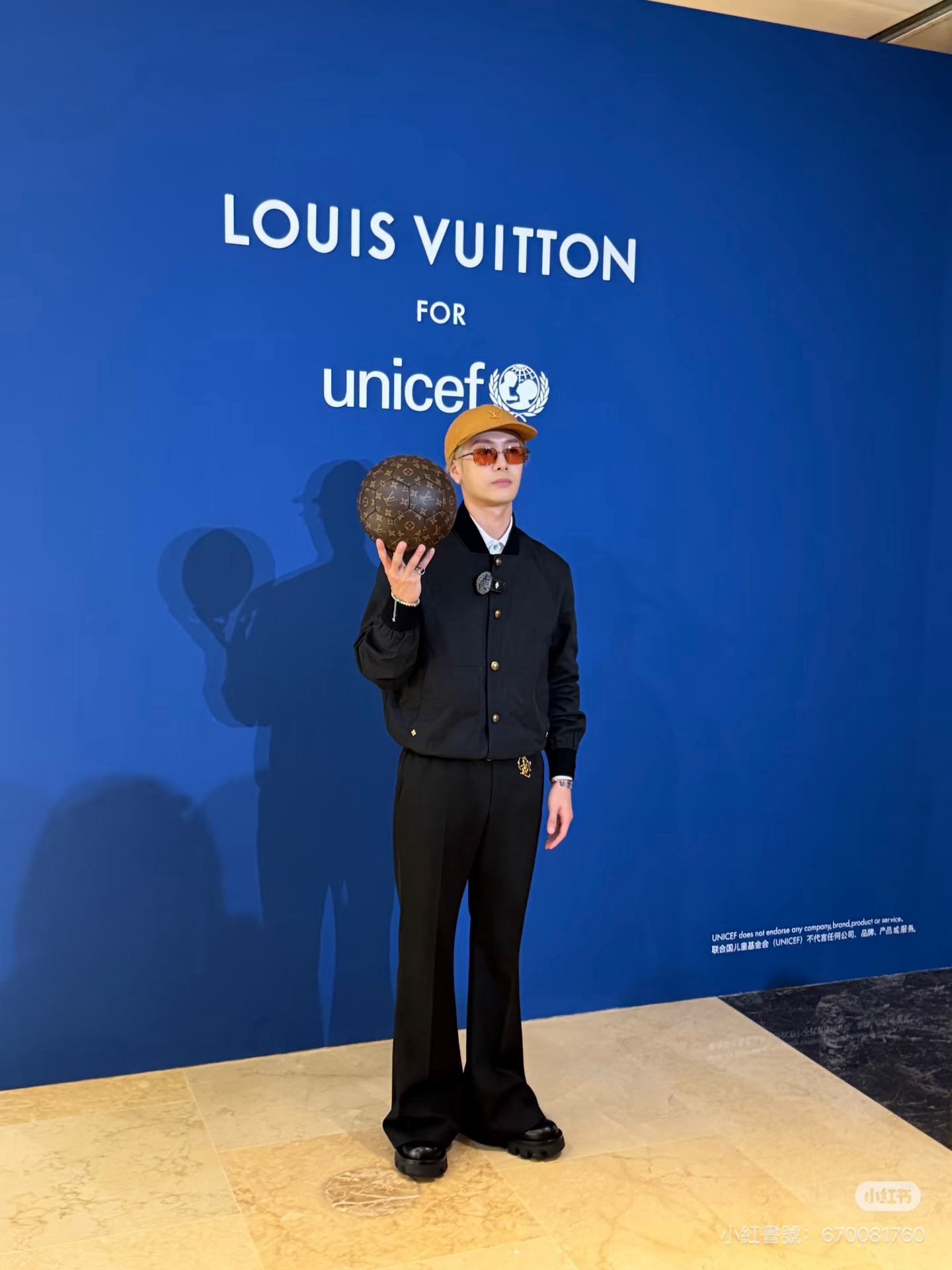 存一些昨天LV for UNICEF的合照⚽️💙cr. 🍠水印 